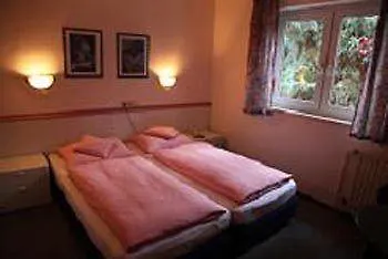 Ξενοδοχείο Azur 2*