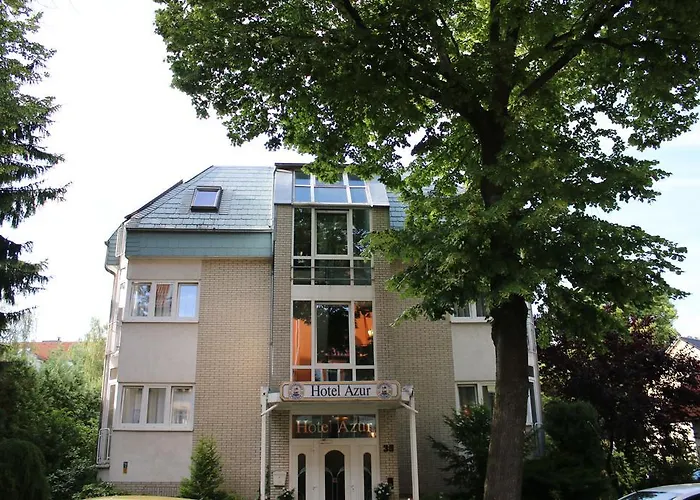 Azur 2*