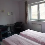 Szálloda Azur Berlin