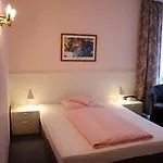 Отель Azur